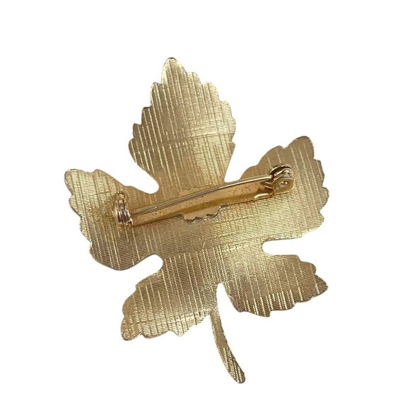 Vintage Brown Enamel Maple Leaf Brooch Pin Gold Tone Metal Elegant Fall Jewelry - Picture 4 of 6